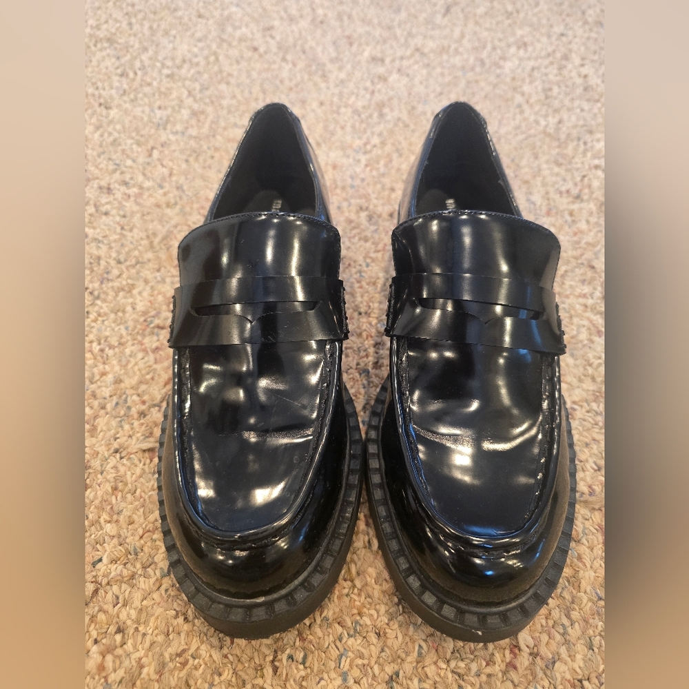 Madden Girl Loafers | Elevated Everyday Style | Size 10 | EUC